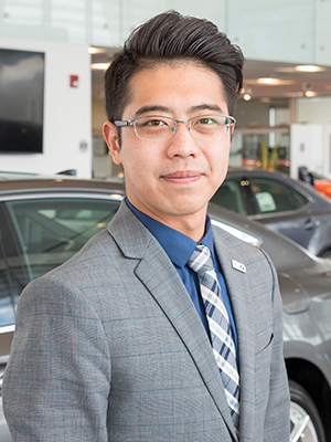 Xiuwei (Wayne) Zhang Xiuwei (Wayne) Zhang